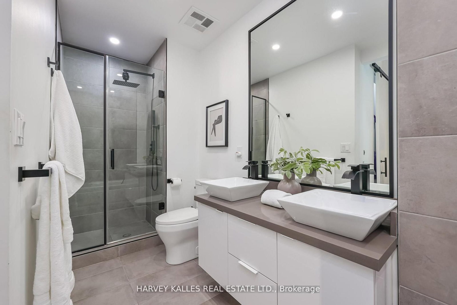 188 Eglinton Avenue E, Unit 412 - Photo 18