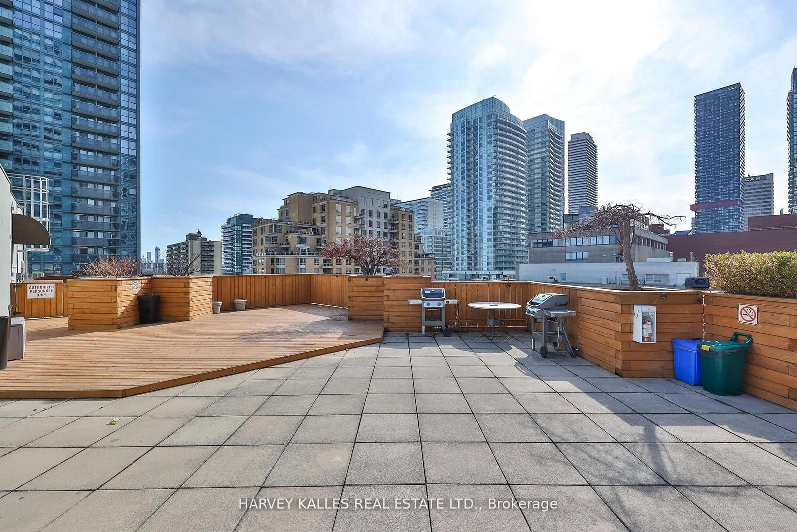 188 Eglinton Avenue E, Unit 412 - Photo 23