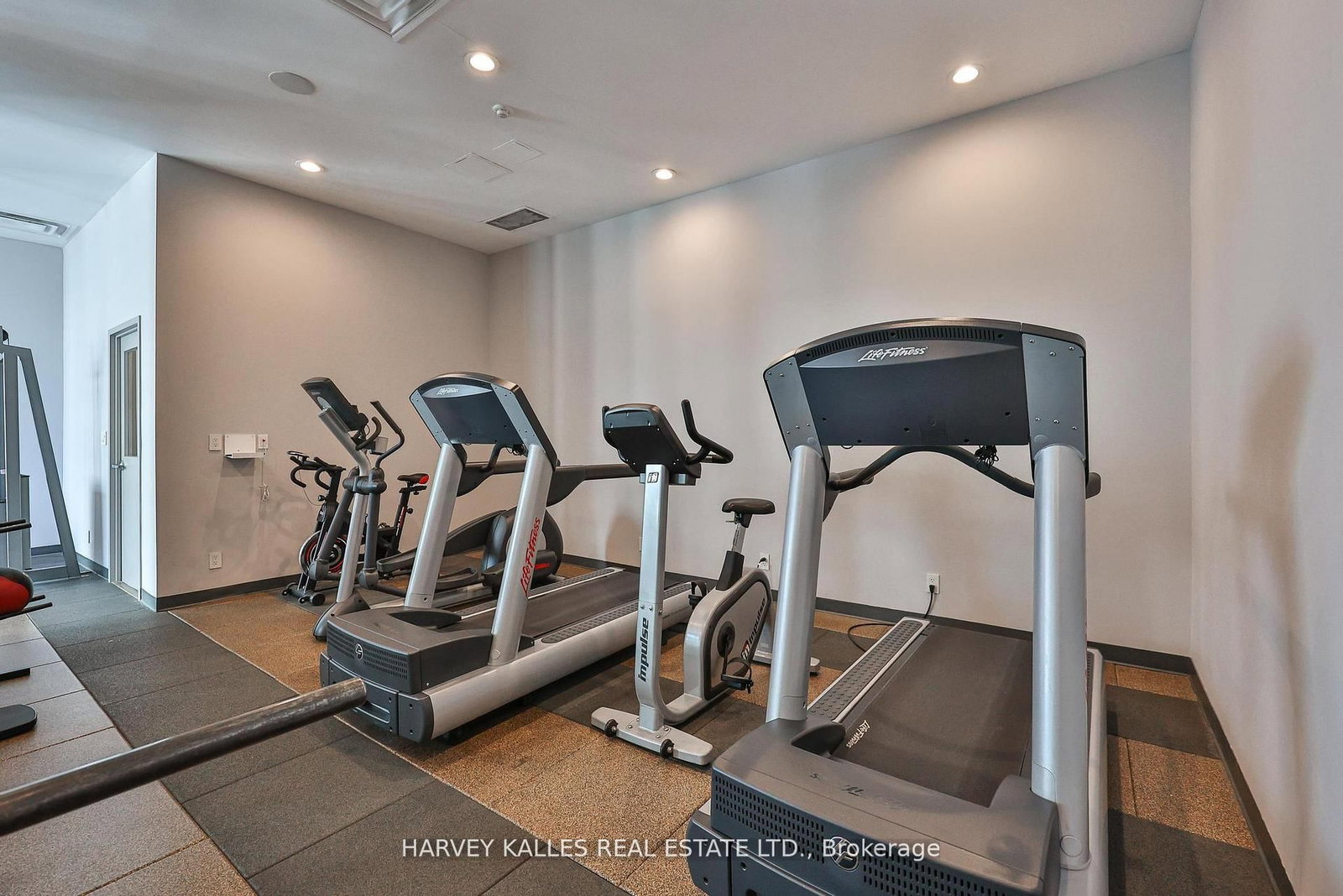 188 Eglinton Avenue E, Unit 412 - Photo 27