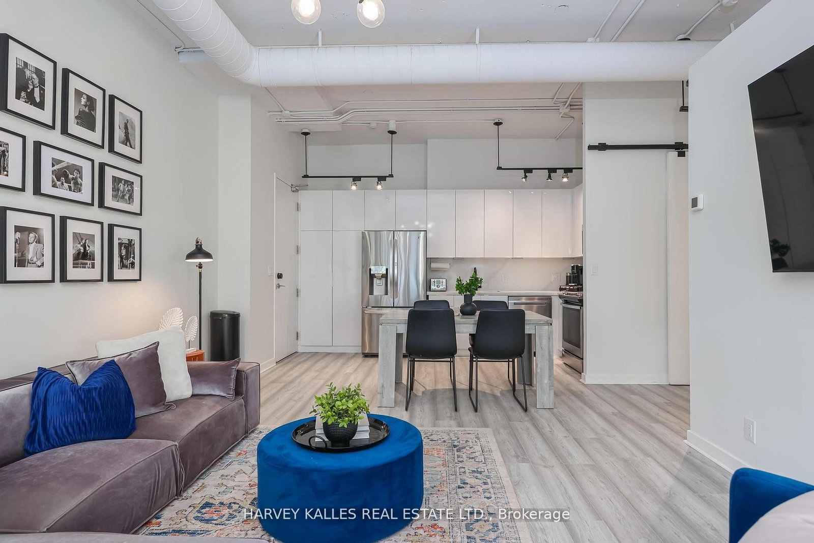 188 Eglinton Avenue E, Unit 412 - Photo 6