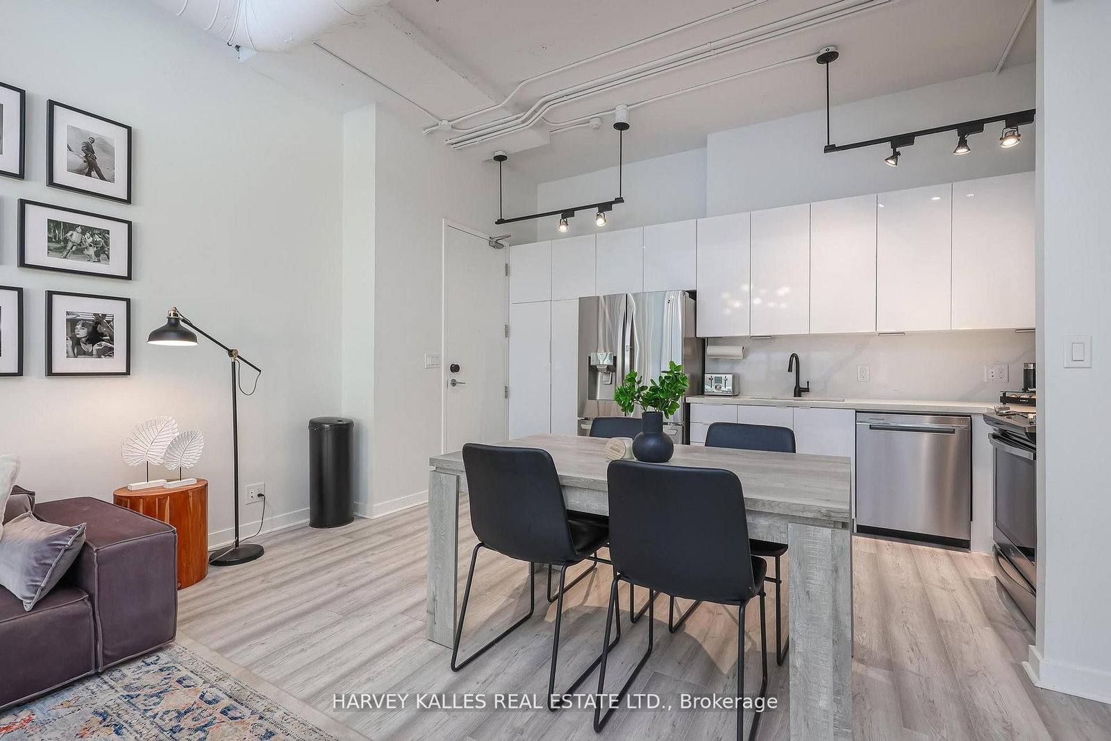 Condo for sale at 412-188 Eglinton Avenue, Toronto, Ontario, M4P 2X7 - Mount Pleasant West - MLS: C12993128