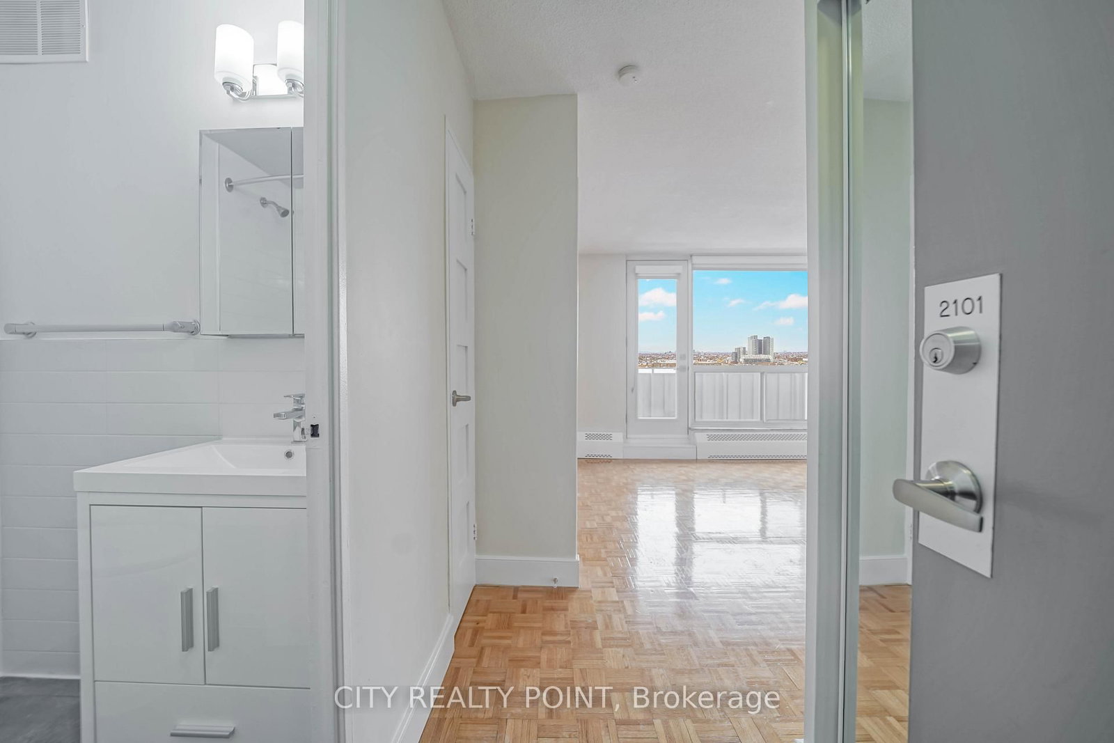 666 Spadina Avenue, Unit 1401 - Photo 11