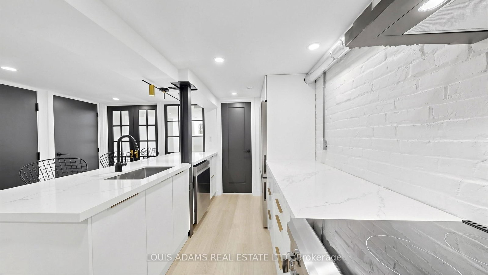 363 Dovercourt Road - Photo 10