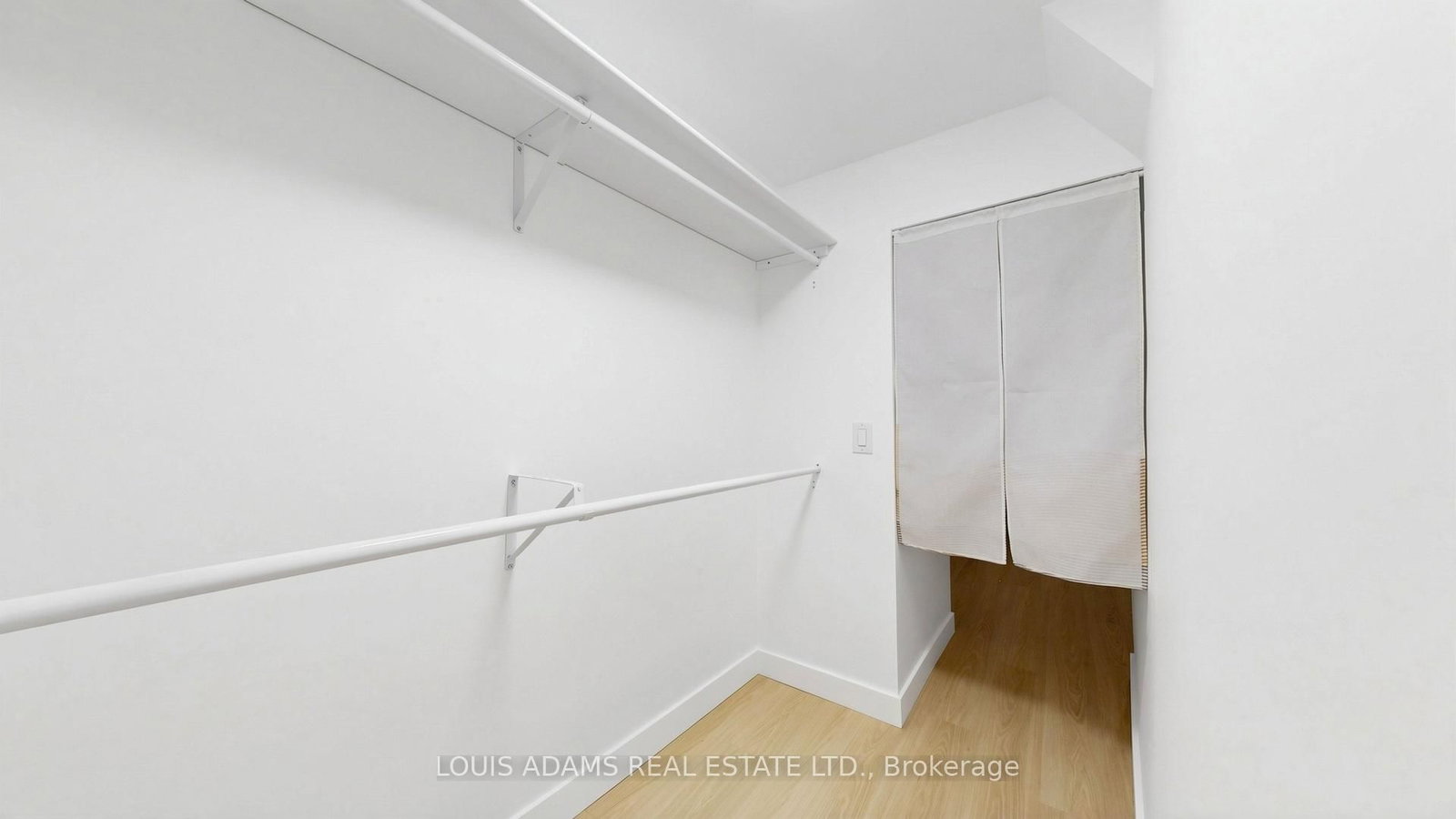 363 Dovercourt Road - Photo 21