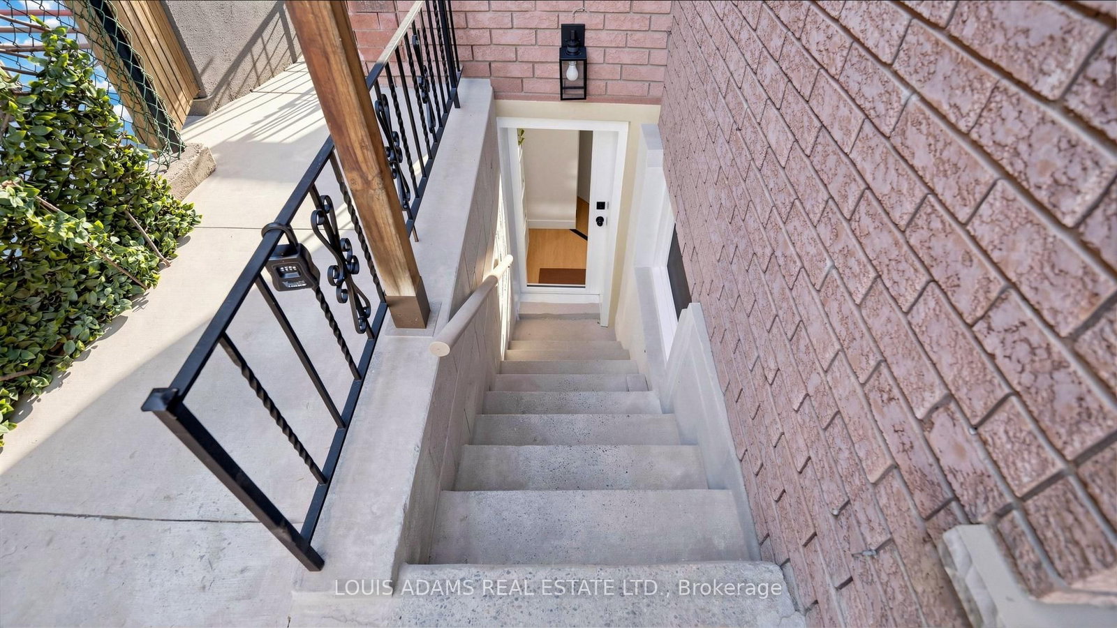 363 Dovercourt Road - Photo 26