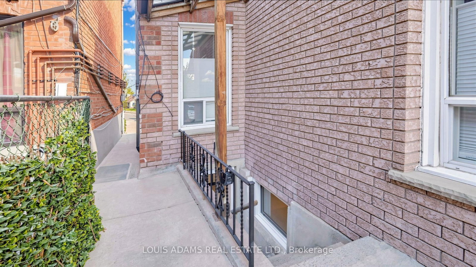 363 Dovercourt Road - Photo 28