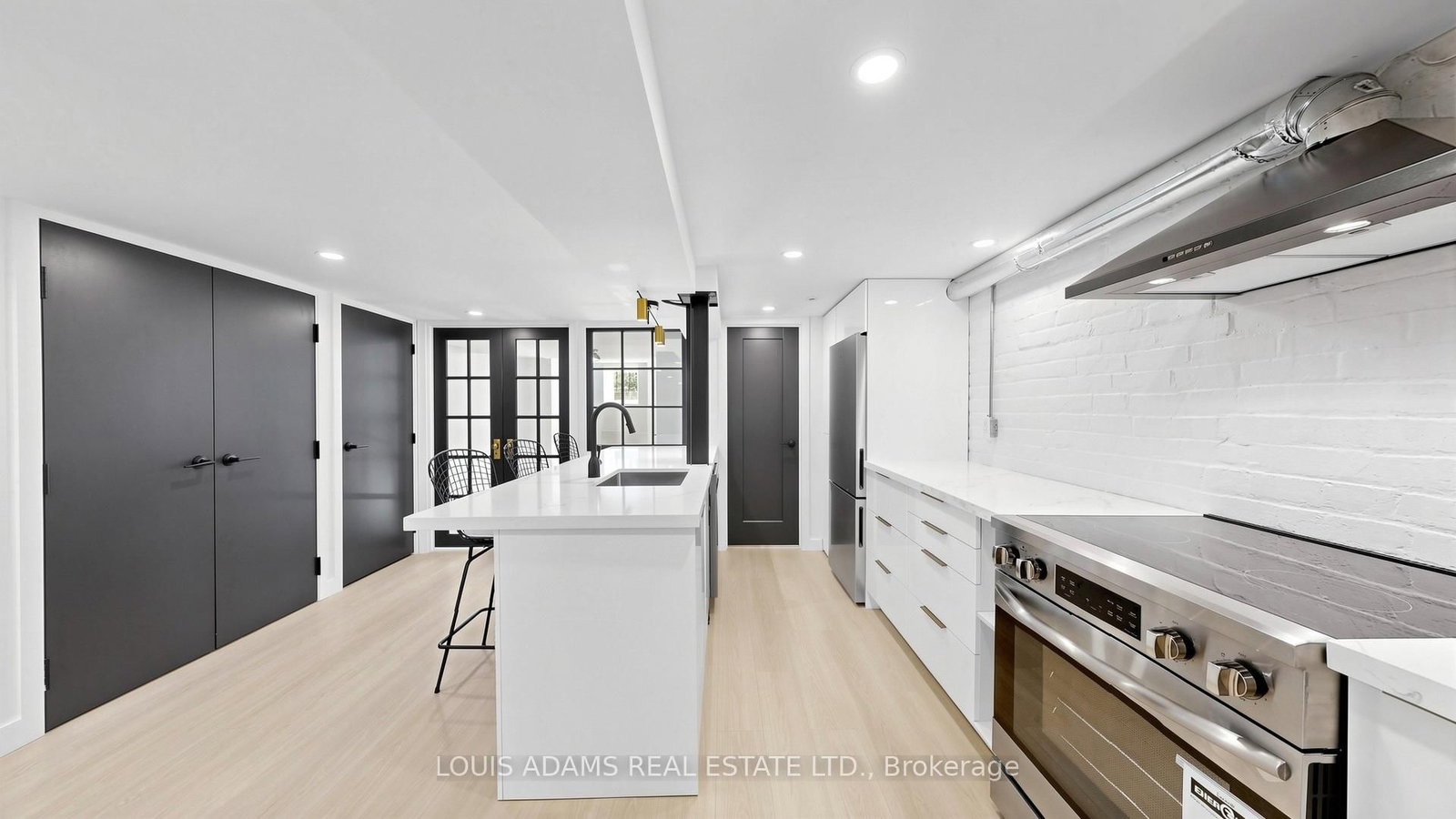 363 Dovercourt Road - Photo 3