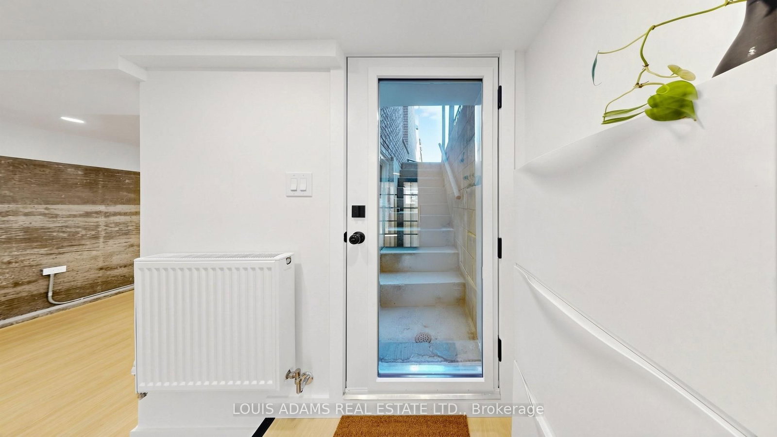 363 Dovercourt Road - Photo 7