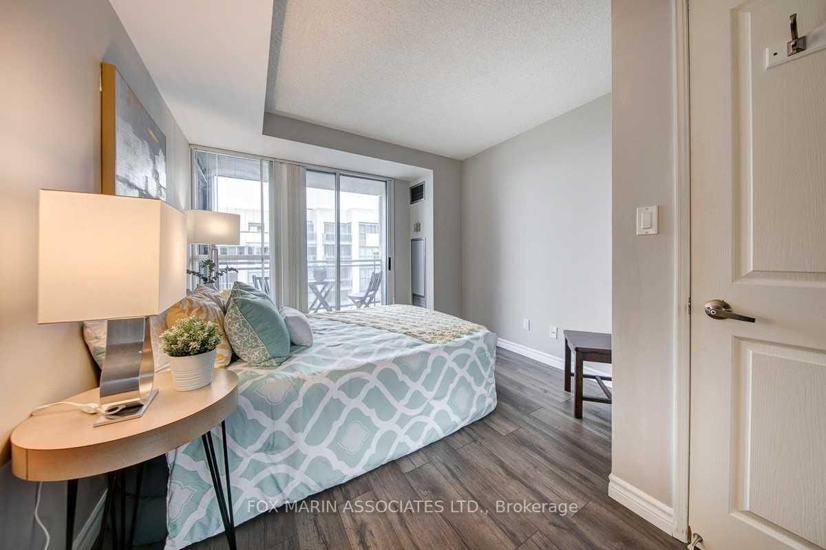 18 Hollywood Avenue, Unit 1701 - Photo 20