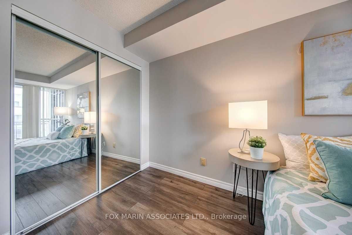 18 Hollywood Avenue, Unit 1701 - Photo 22