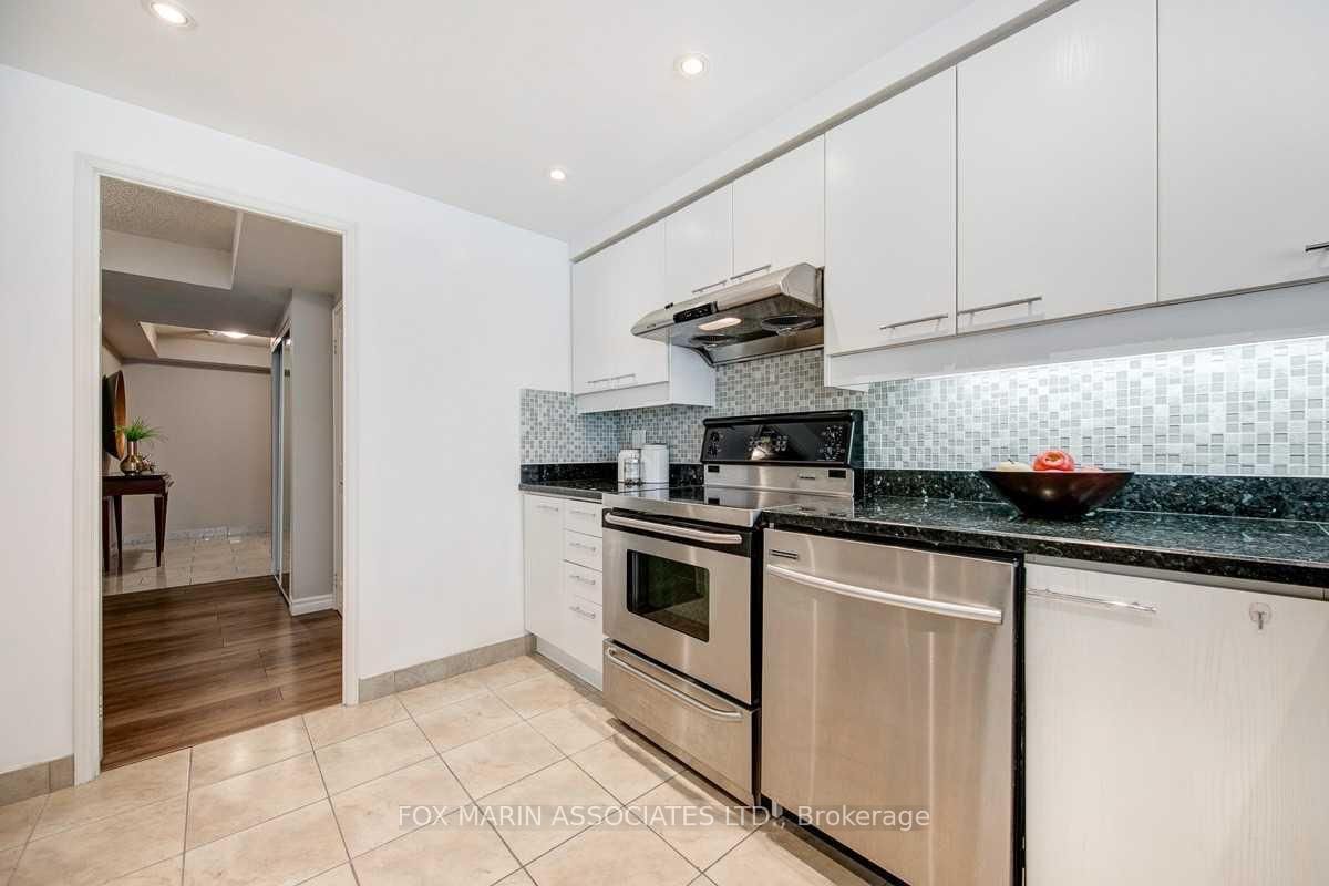 18 Hollywood Avenue, Unit 1701 - Photo 8