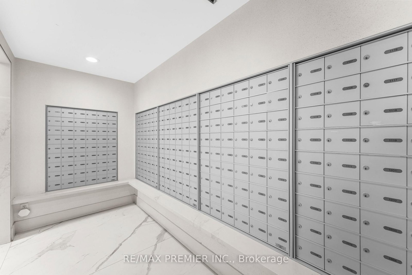 38 Monte Kwinter Court, Unit 102 - Photo 4