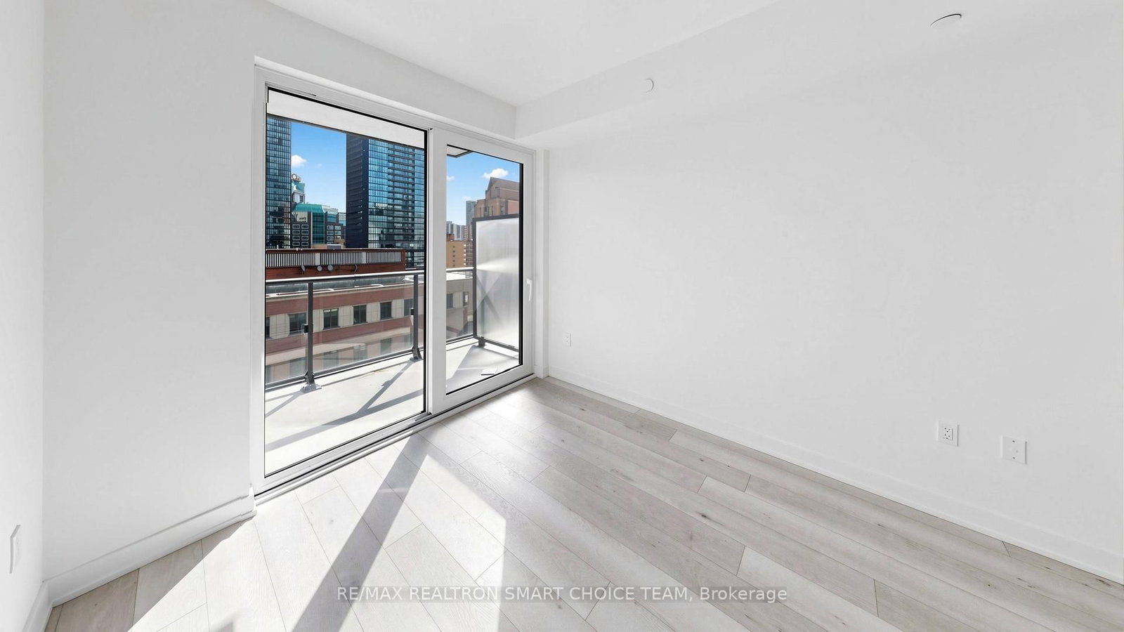 634 Church Street, Unit 806 - Photo 15