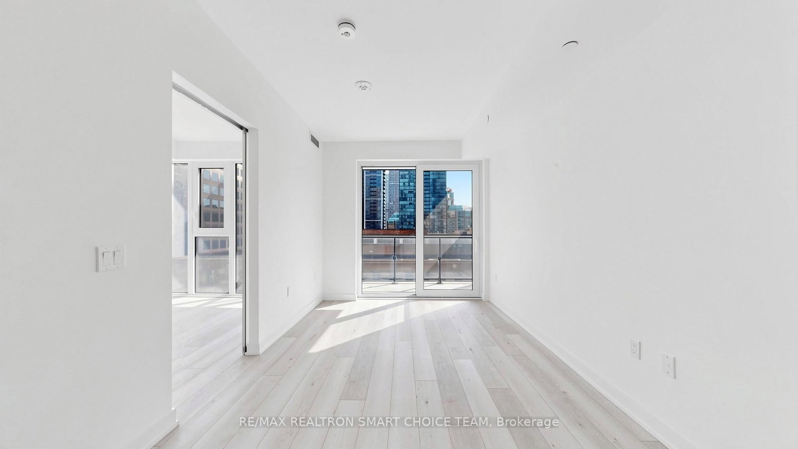 634 Church Street, Unit 806 - Photo 16