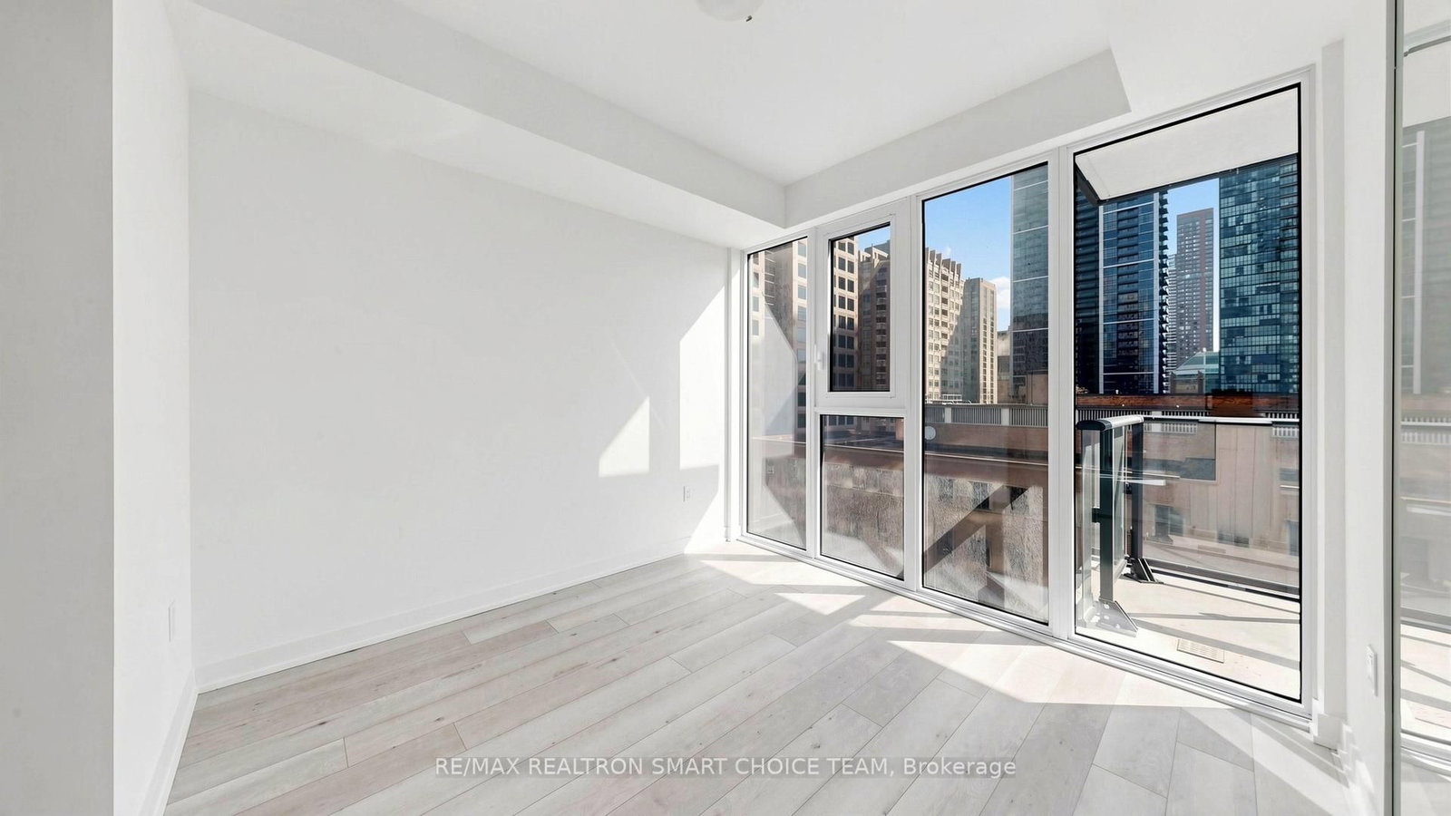 634 Church Street, Unit 806 - Photo 20