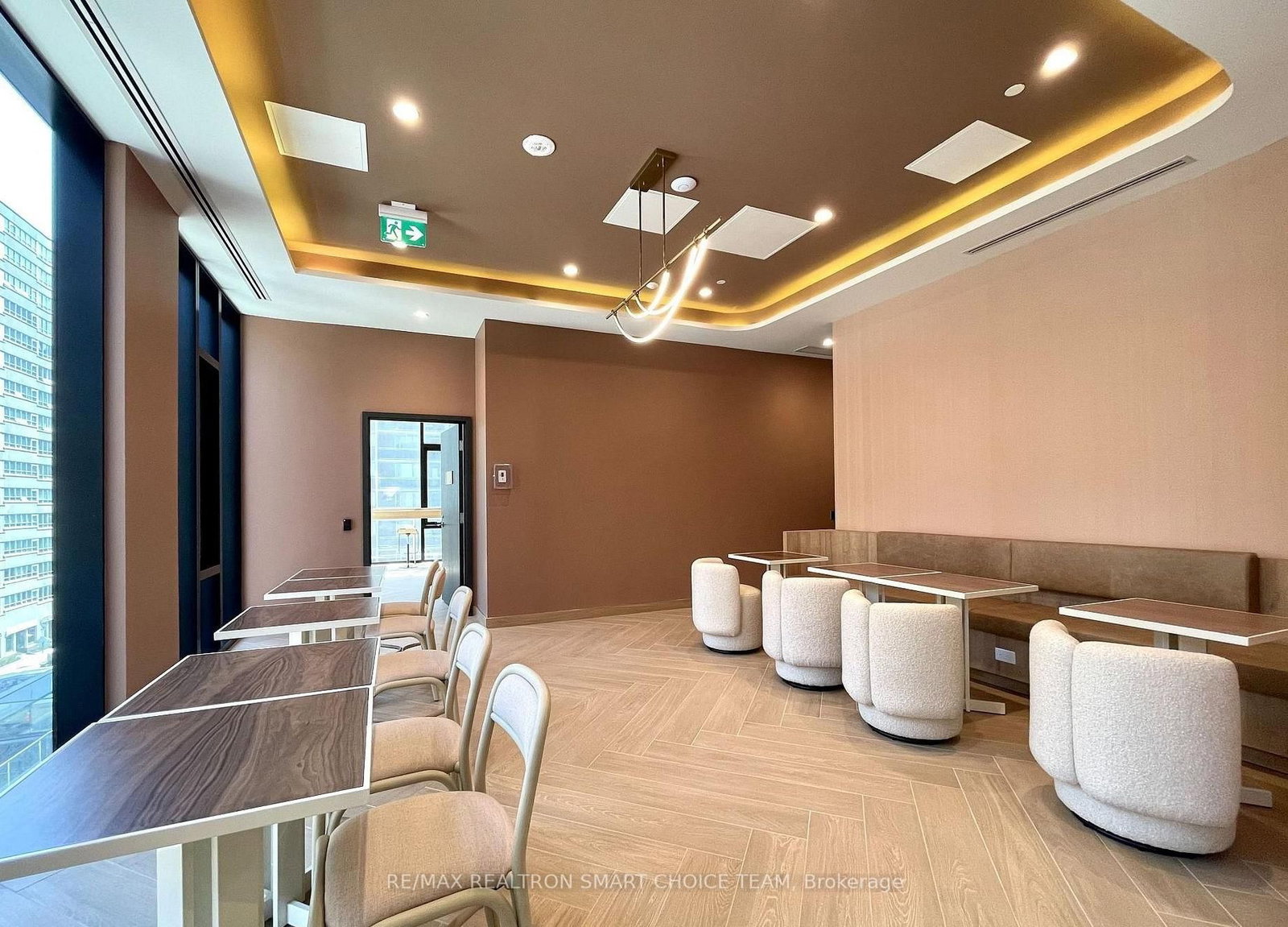 634 Church Street, Unit 806 - Photo 39