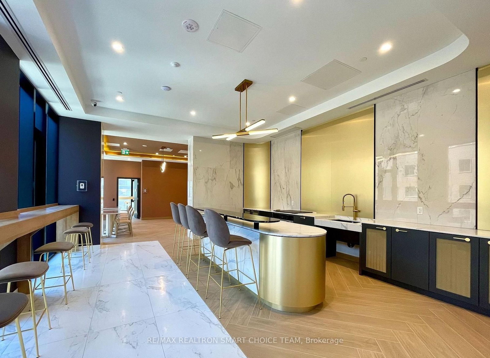 634 Church Street, Unit 806 - Photo 42