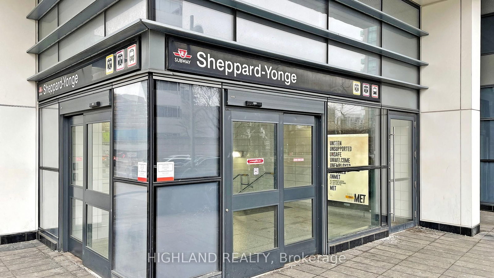 18 Harrison Garden Boulevard, Unit 1002 - Photo 15