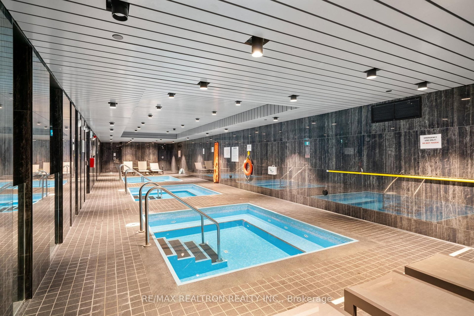 Condo for sale at 4710-2221 Yonge Street, Toronto, Ontario, M4S 2B4 - Mount Pleasant West - MLS: C12993456