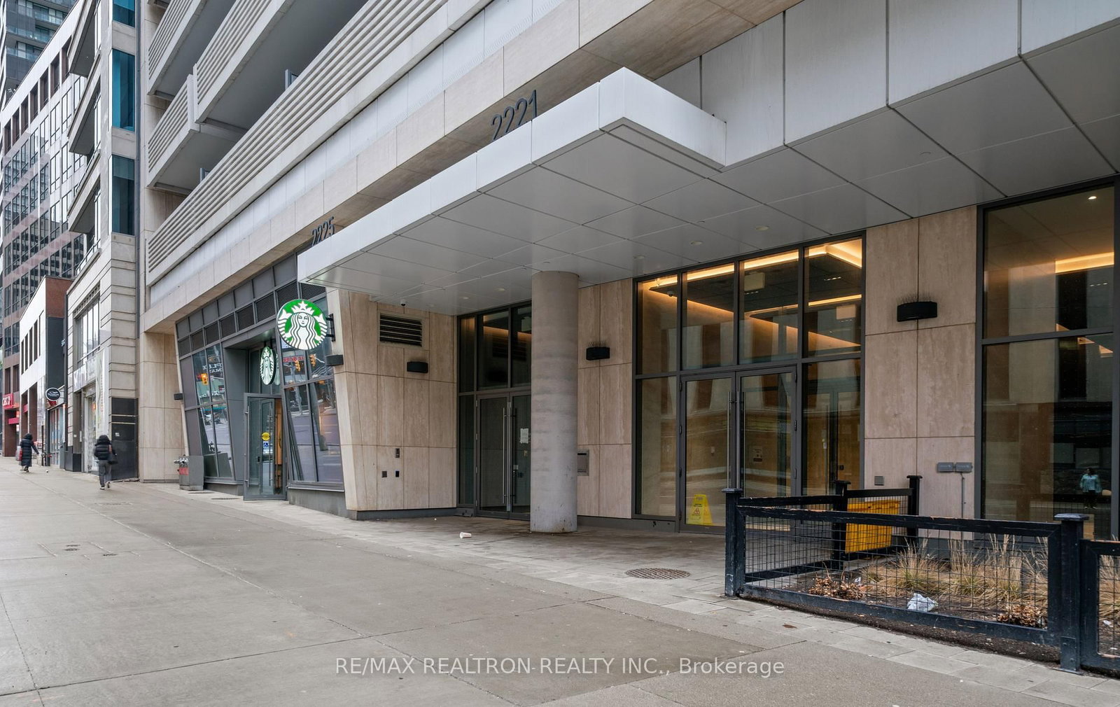 Condo for sale at 4710-2221 Yonge Street, Toronto, Ontario, M4S 2B4 - Mount Pleasant West - MLS: C12993456