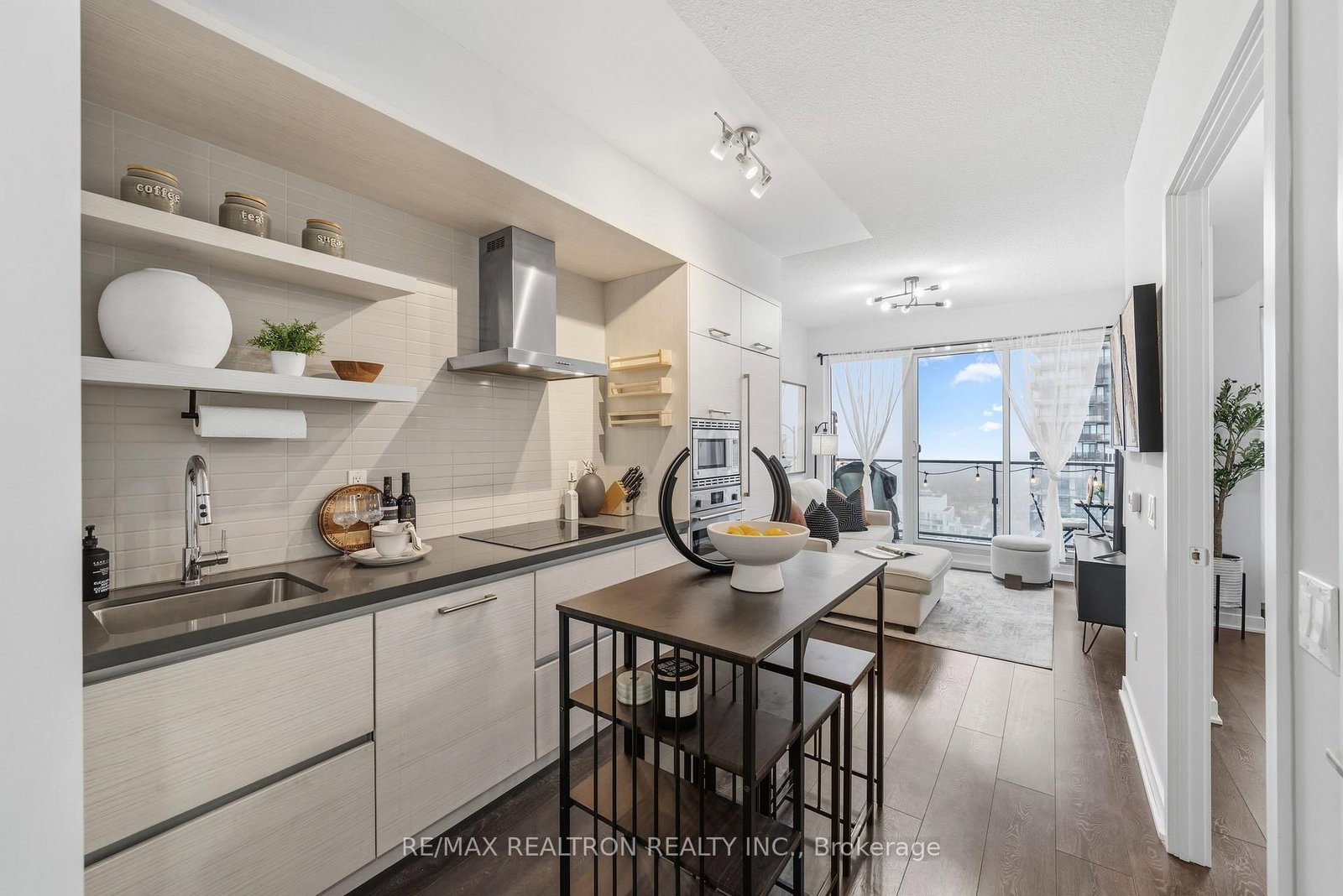 Condo for sale at 4710-2221 Yonge Street, Toronto, Ontario, M4S 2B4 - Mount Pleasant West - MLS: C12993456