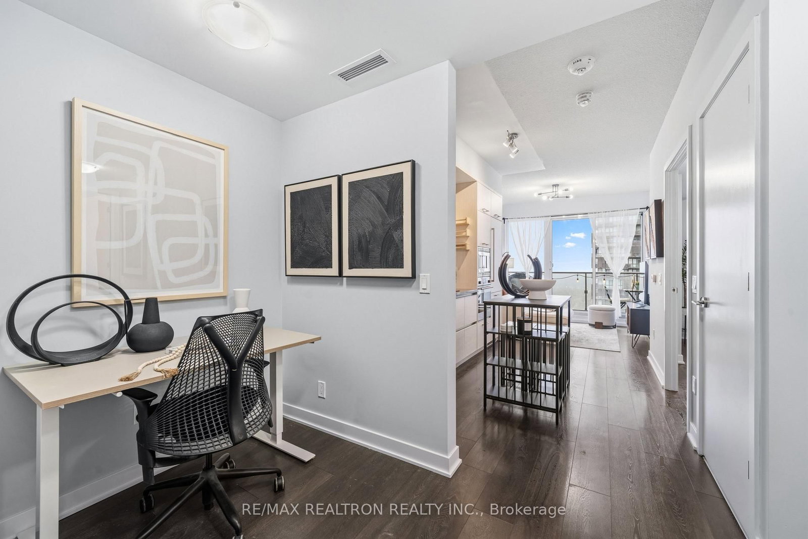 Condo for sale at 4710-2221 Yonge Street, Toronto, Ontario, M4S 2B4 - Mount Pleasant West - MLS: C12993456