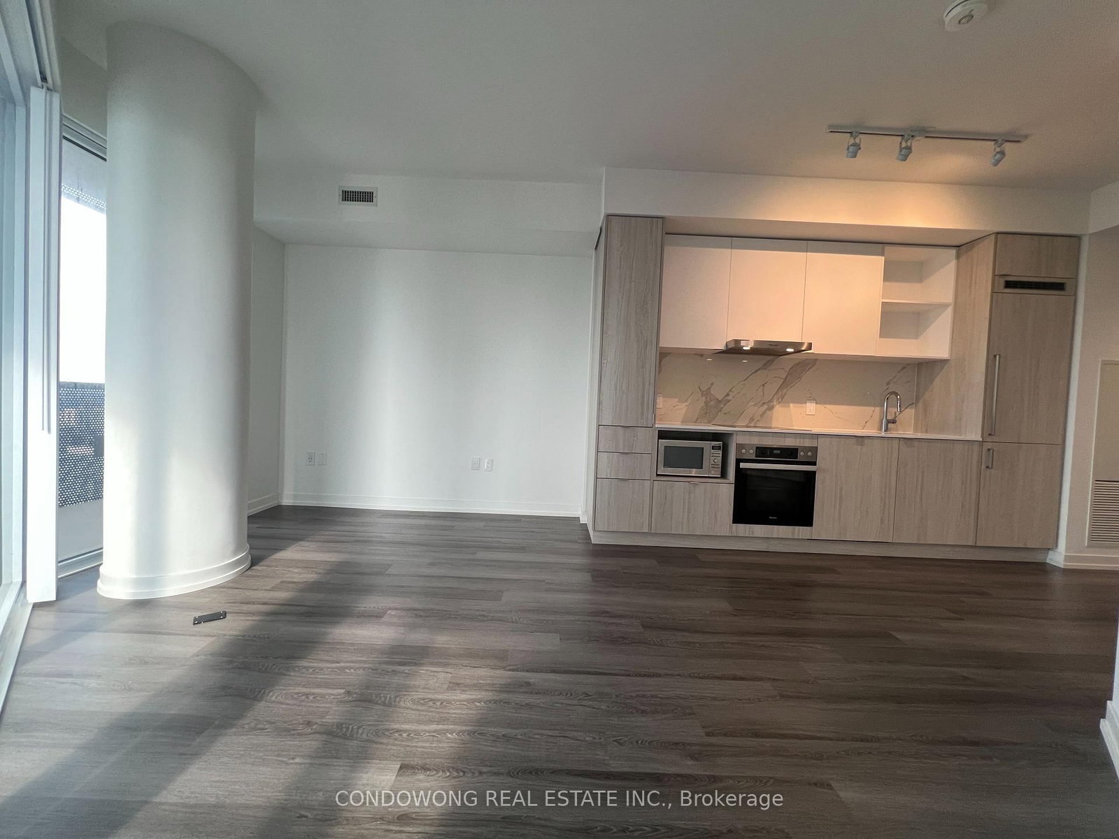 138 Downes Street, Unit 6212 - Photo 3