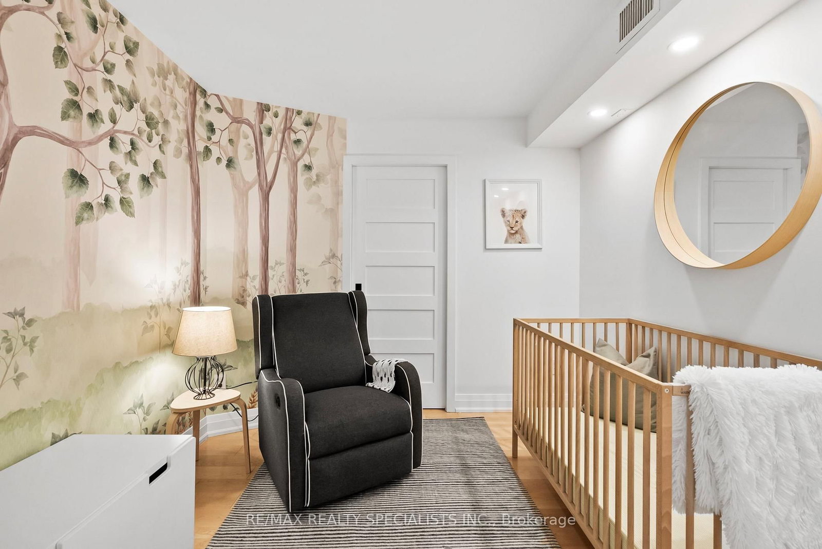 30 Wellington Street E, Unit 404 - Photo 41