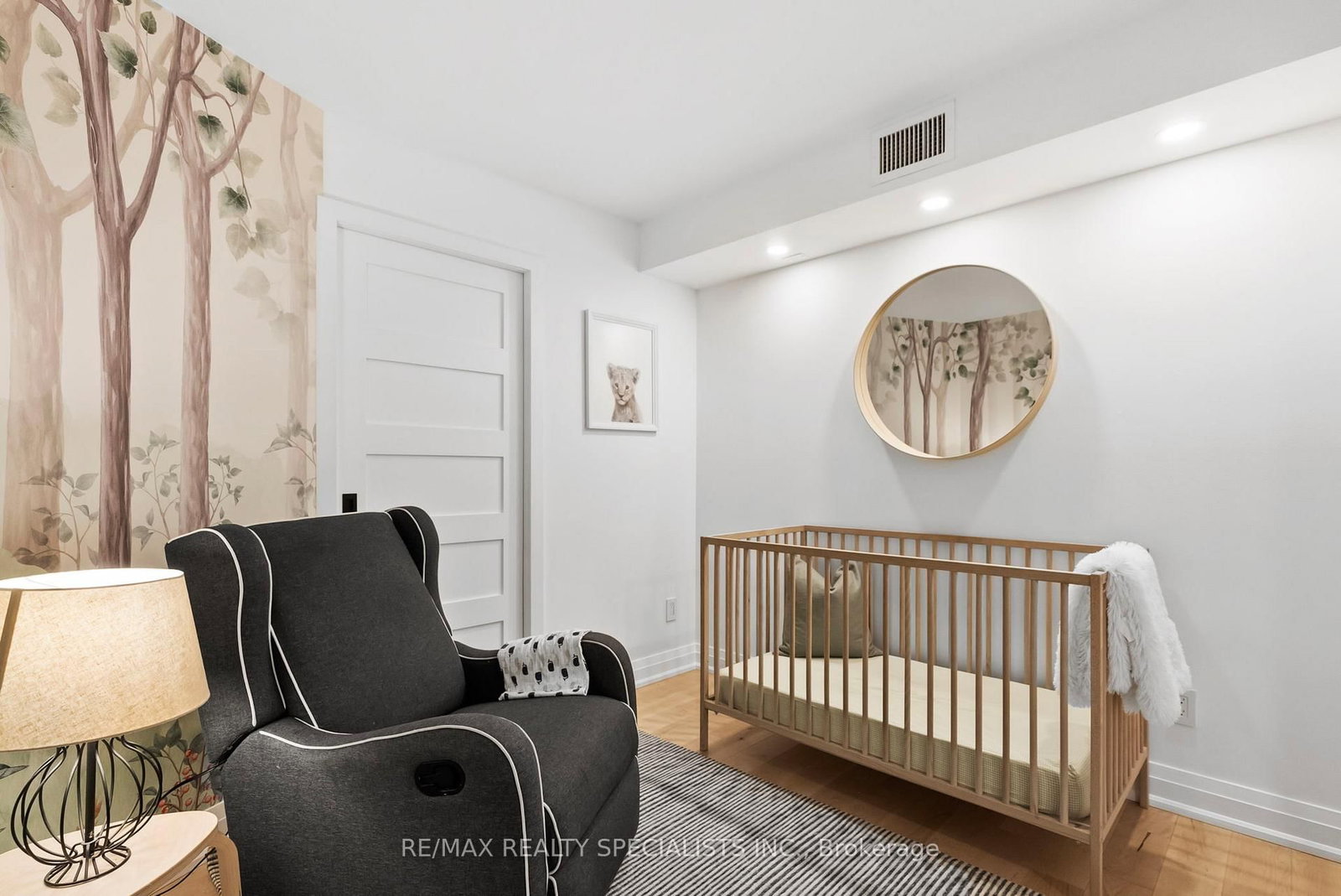 30 Wellington Street E, Unit 404 - Photo 42