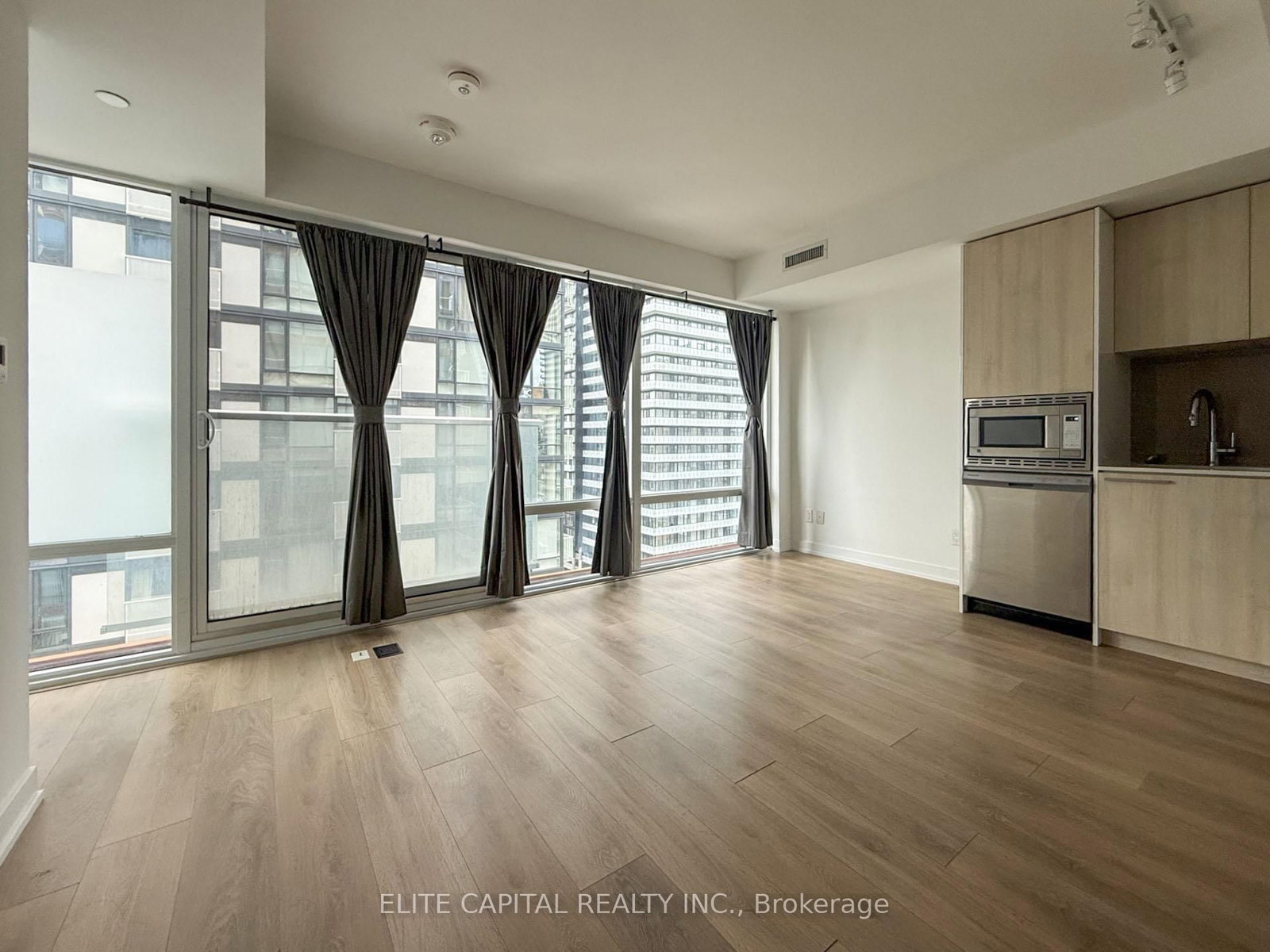 18 Maitland Terrace, Unit 1304