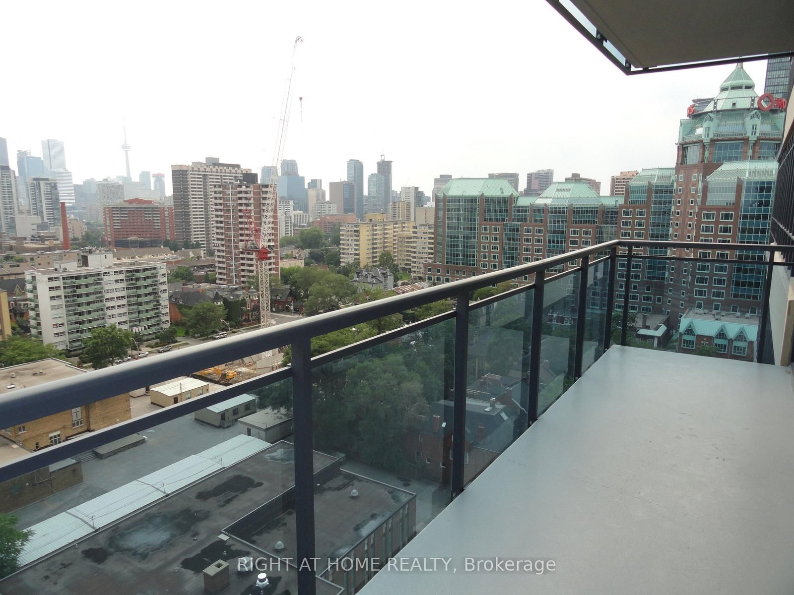 28 Linden Street, Unit 1405 - Photo 13