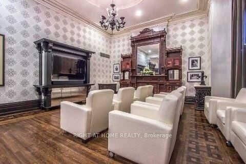 28 Linden Street, Unit 1405 - Photo 18