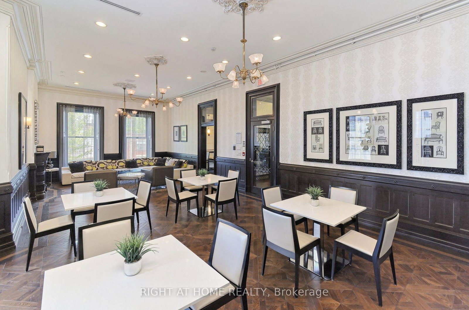 28 Linden Street • #1405 • Toronto, ON photo 43