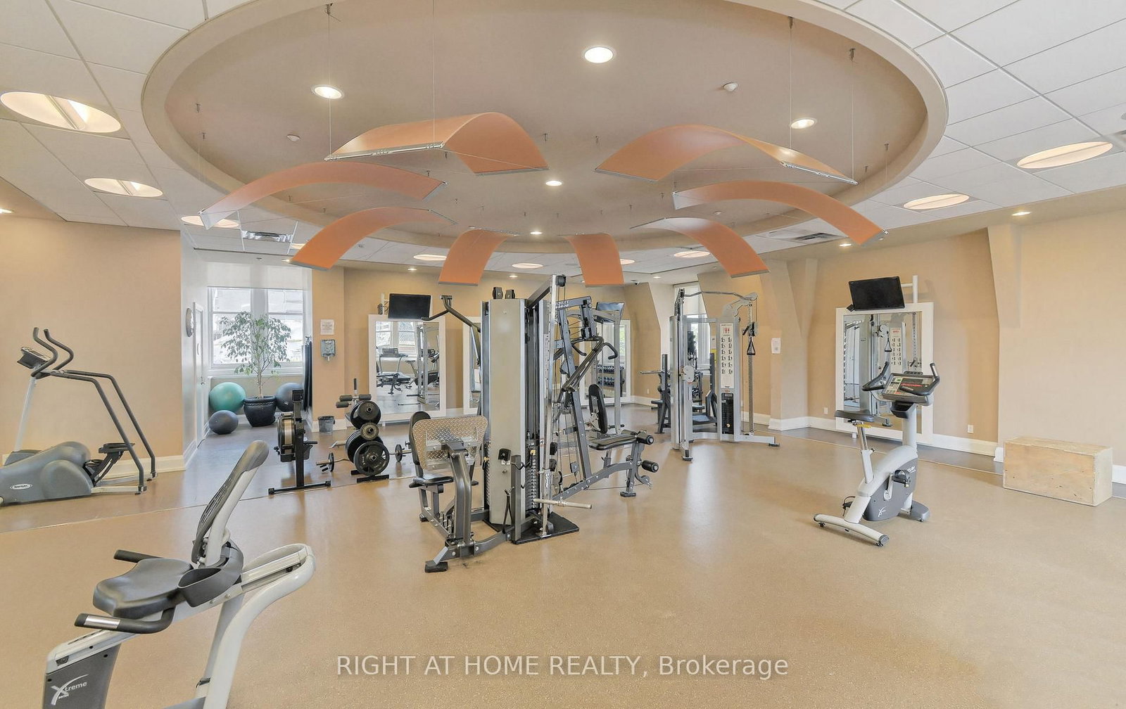 28 Linden Street • #1405 • Toronto, ON photo 47