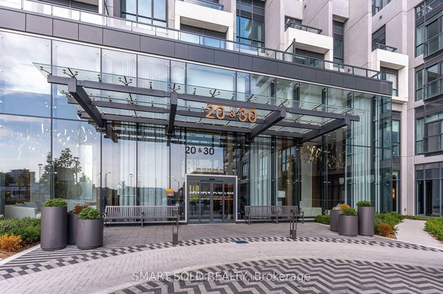 3011 - 30 Inn On The Park Drive