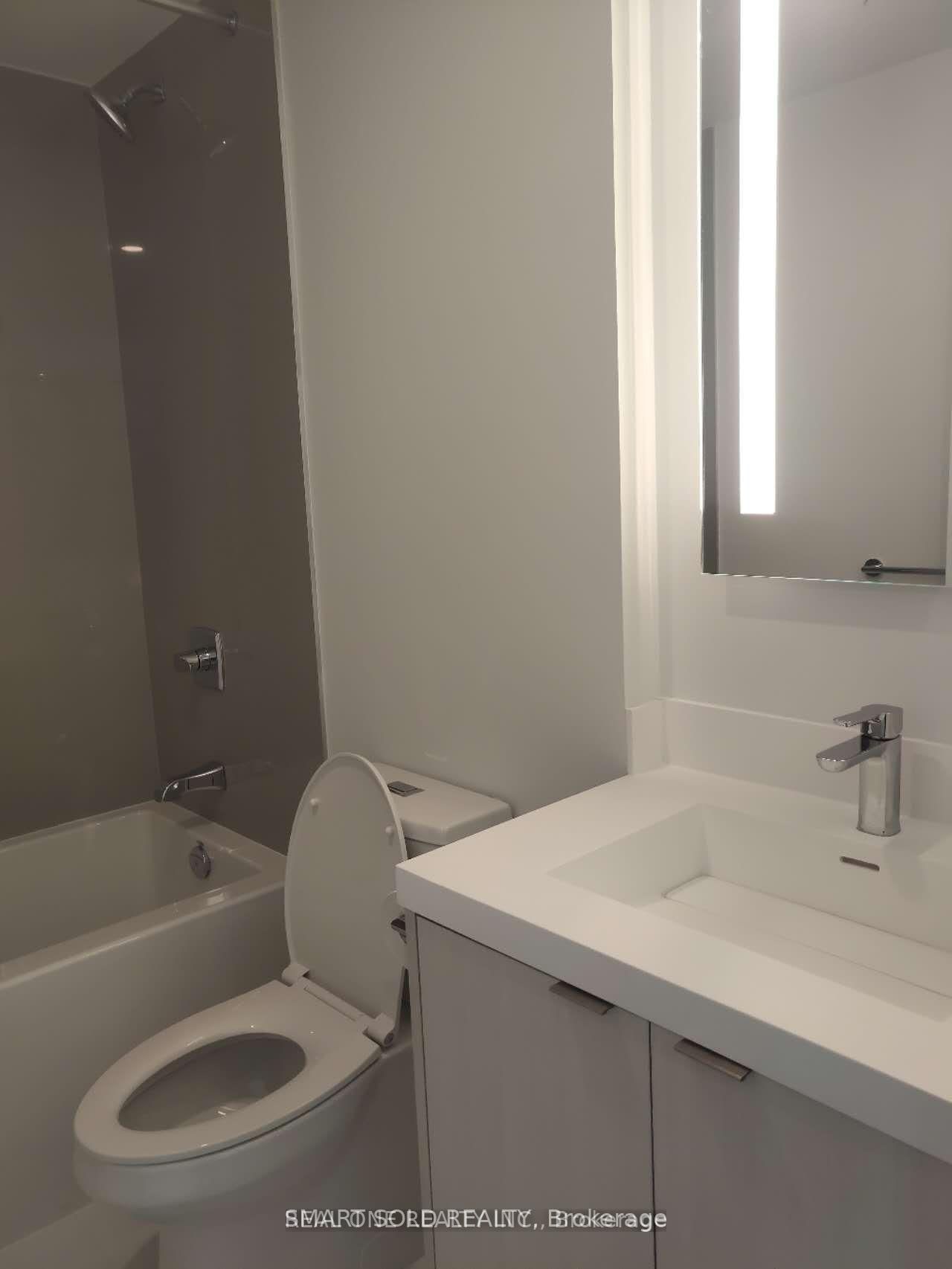 30 Inn On The Park Drive, Unit 3011 - Photo 9