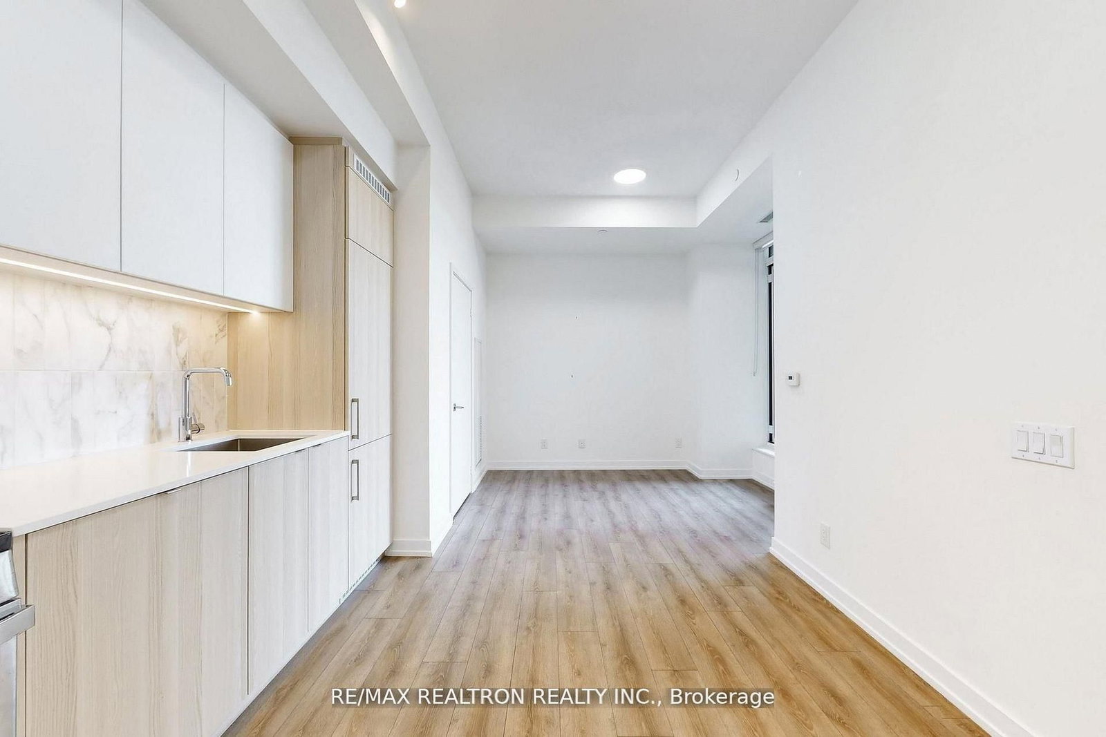 500 Dupont Street, Unit 301 - Photo 15