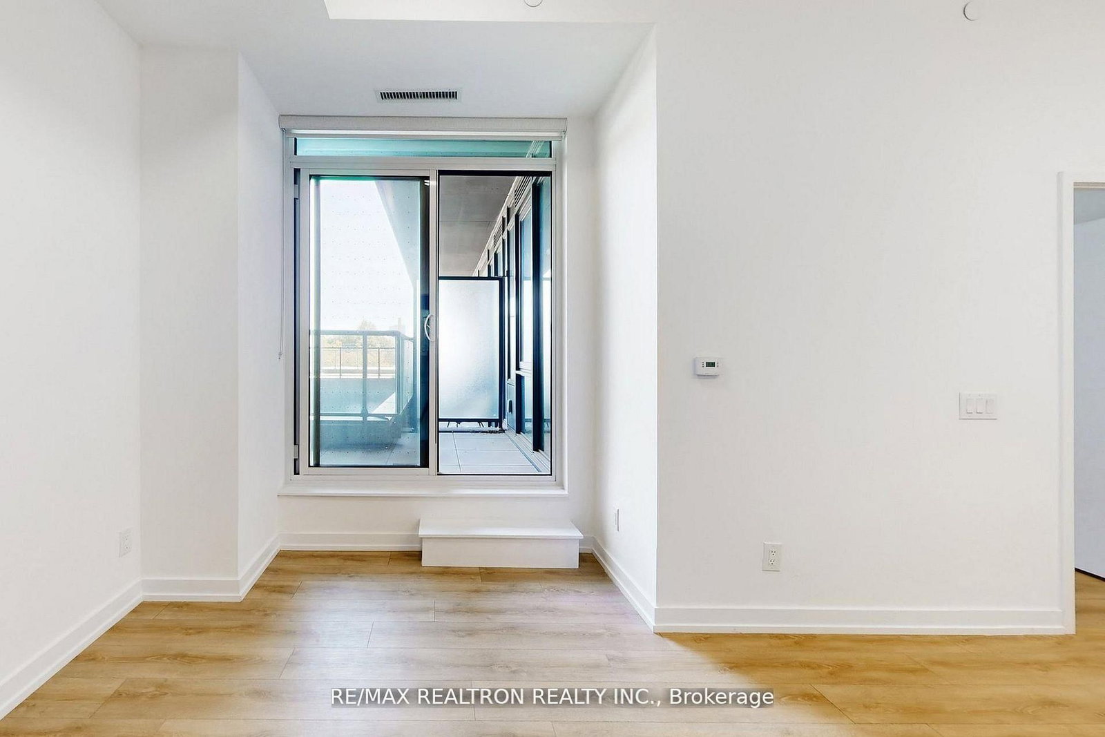 500 Dupont Street, Unit 301 - Photo 26