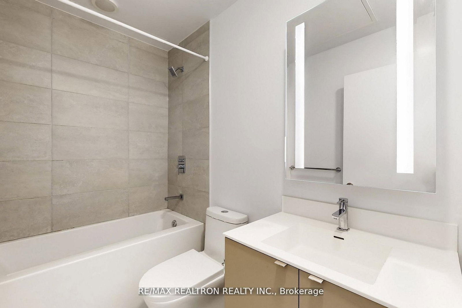 500 Dupont Street, Unit 301 - Photo 37