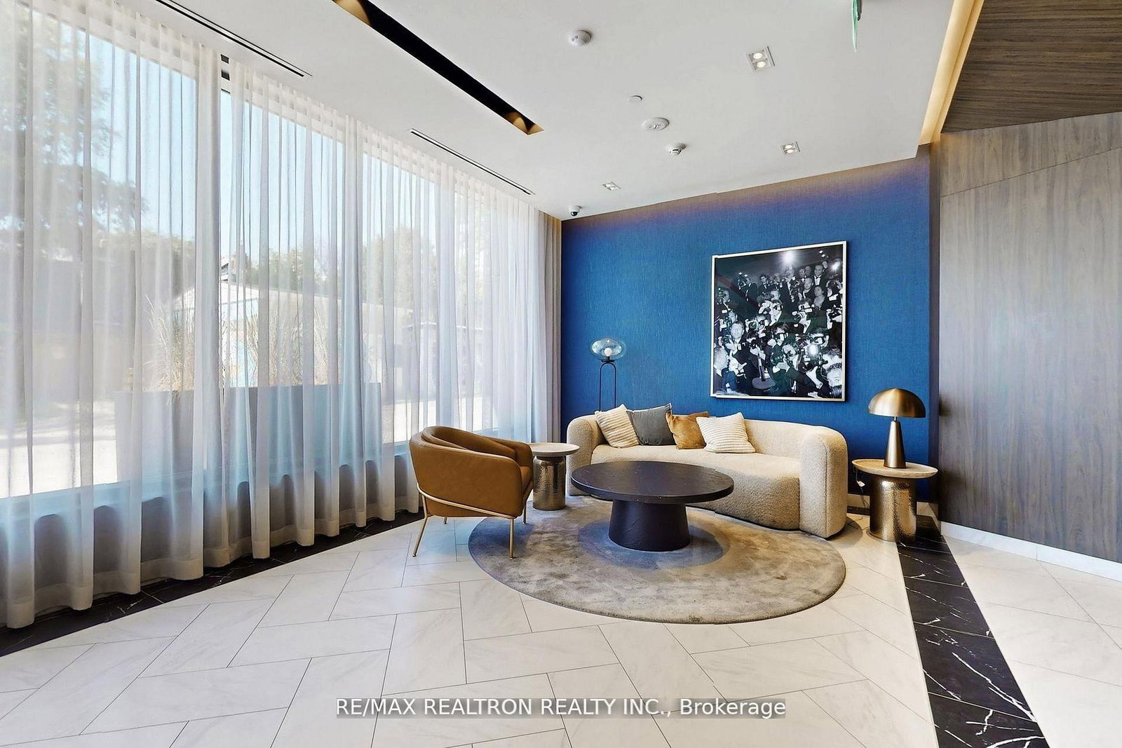 500 Dupont Street, Unit 301 - Photo 7