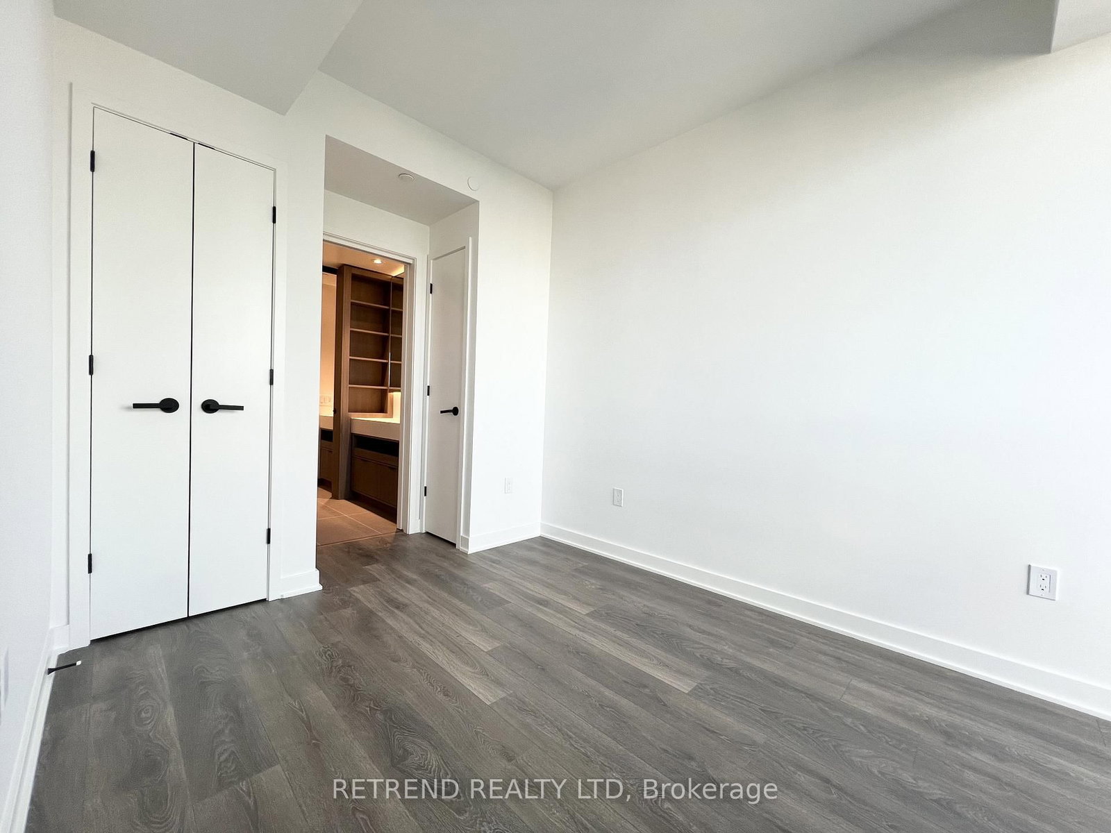 55 Charles Street E, Unit 2601 - Photo 9