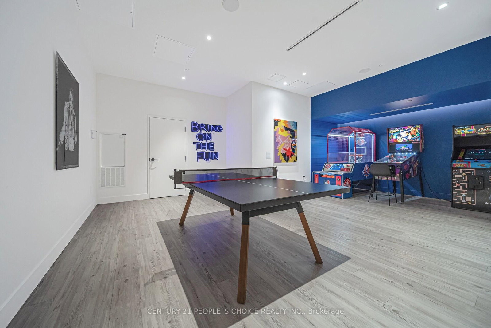 35 Tubman Avenue, Unit 323 - Photo 11