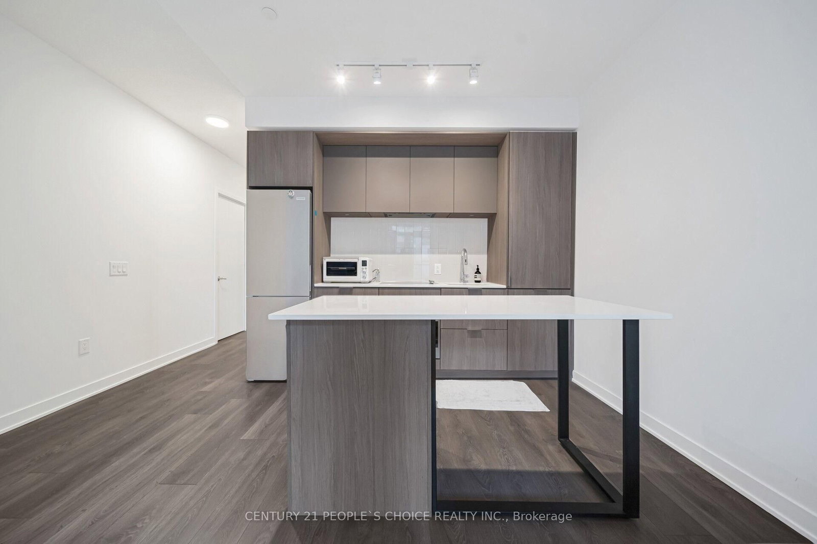 35 Tubman Avenue, Unit 323 - Photo 21