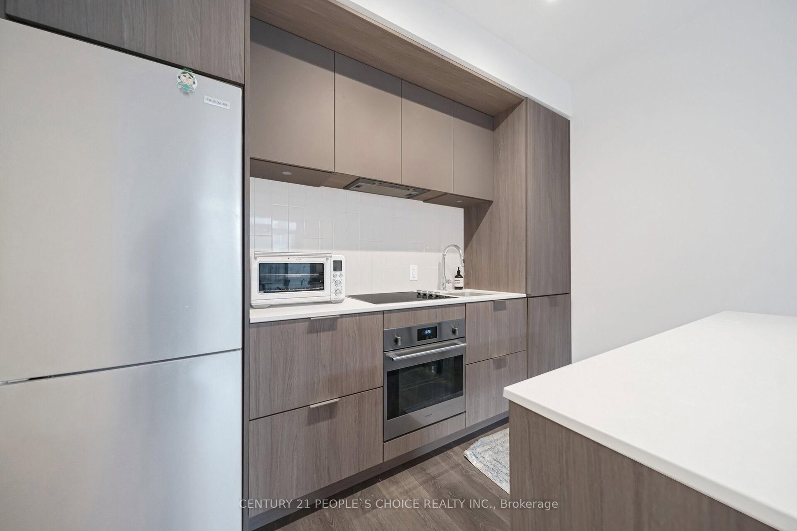 35 Tubman Avenue, Unit 323 - Photo 22