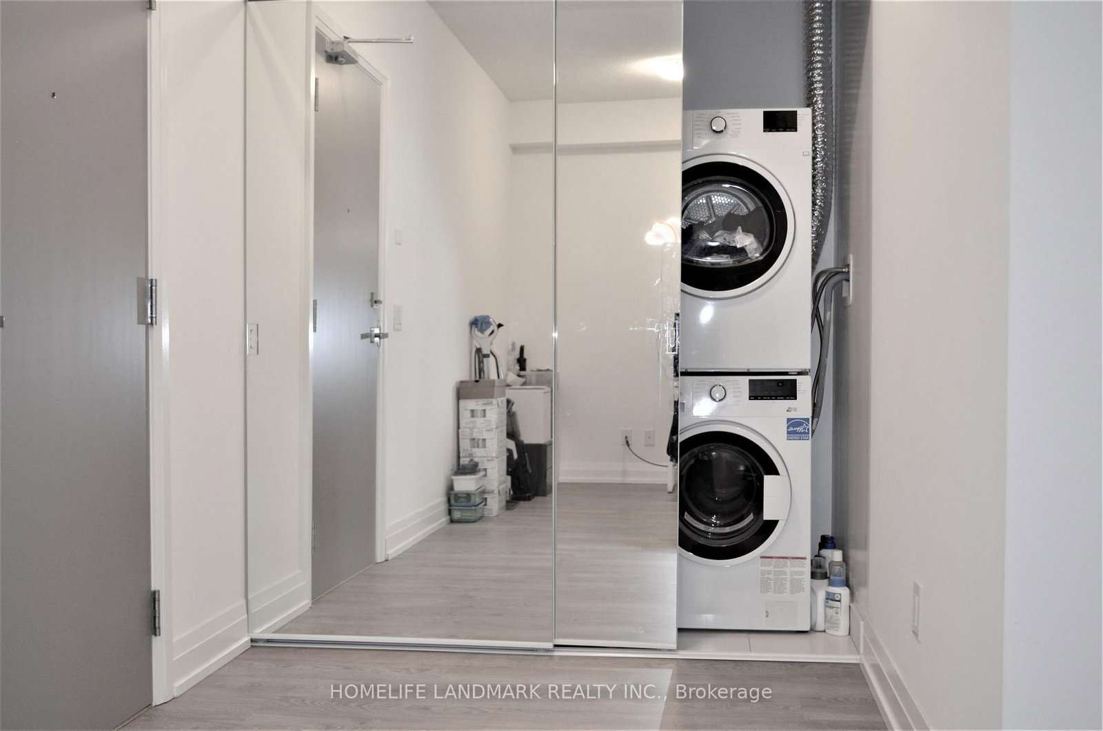 591 Sheppard Avenue E, Unit 808 - Photo 5