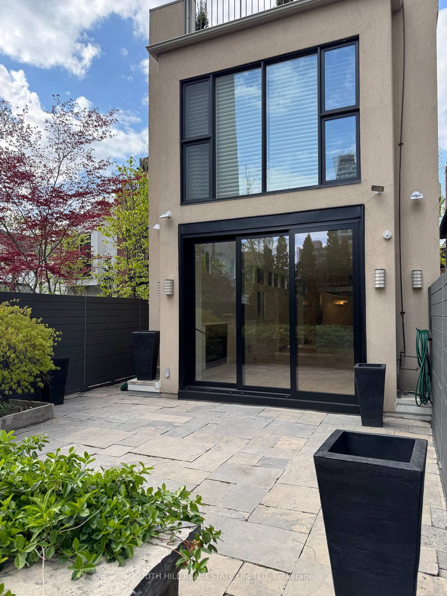 21 Lowther Avenue - Photo 32