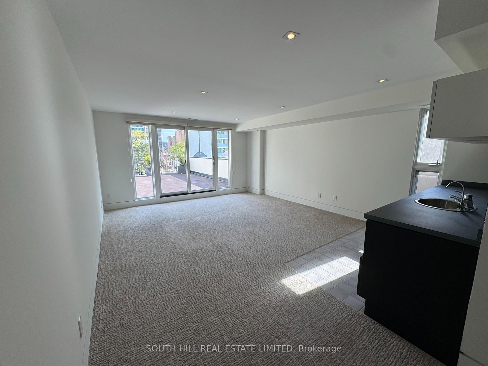 21 Lowther Avenue - Photo 35