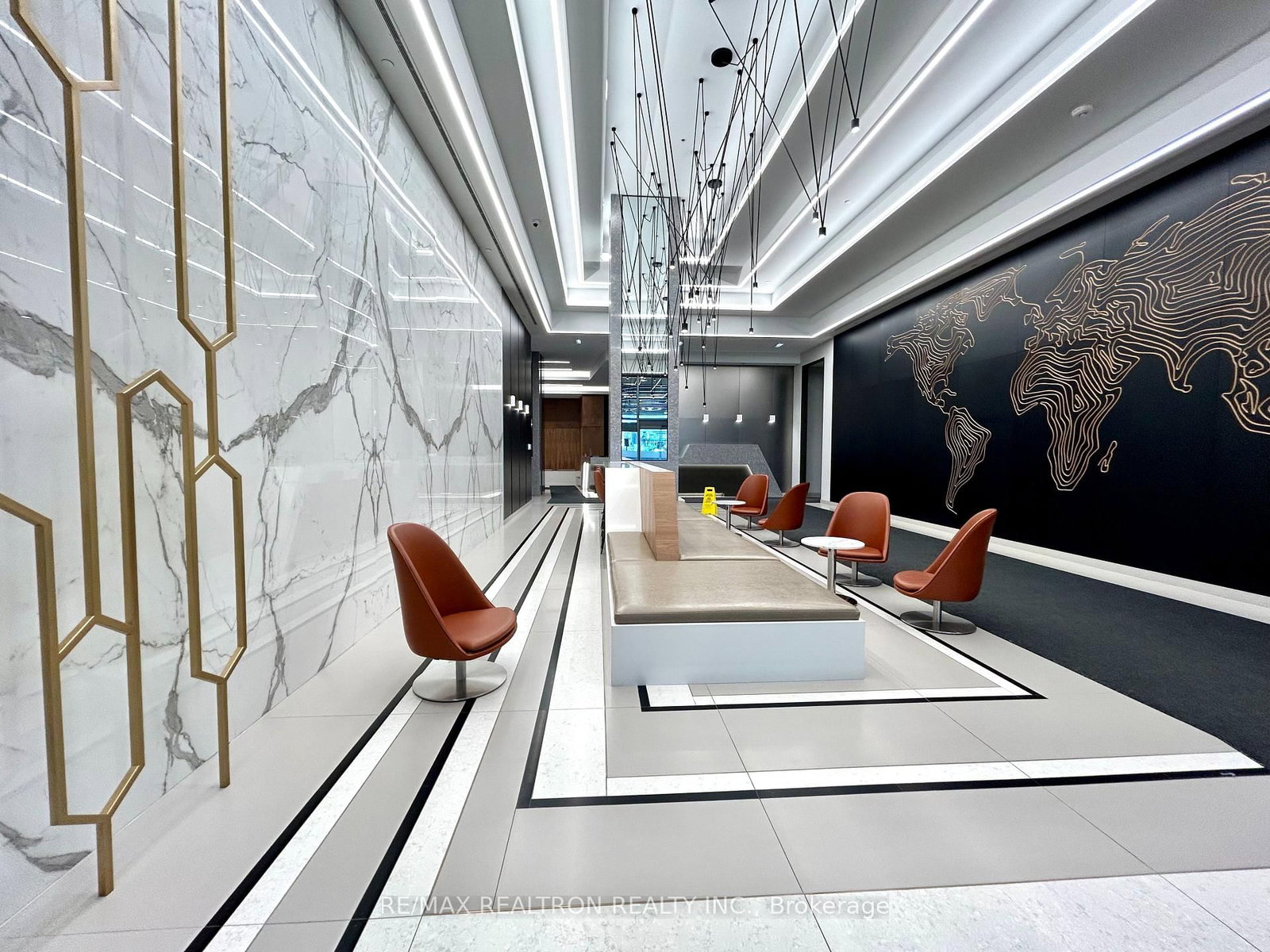 28 Freeland Street, Unit 2801 - Photo 2