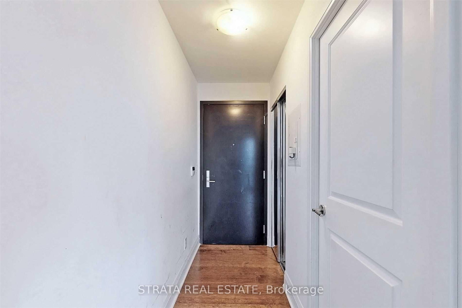 1080 Bay Street, Unit 2408 - Photo 2