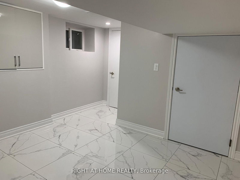 251 Major St, Toronto, M5S 2L5 | Image 2